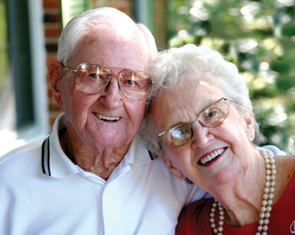 Photo of a couple smiling. Link to Life Stage Gift Planner Over Age 70 Situations.